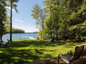 Serenity - Stunning  Sebago Lake scenery