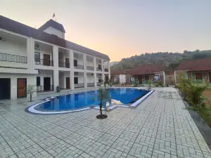 Orchard Hills Resort