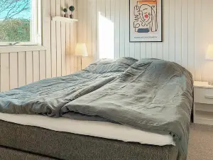 6 Person Holiday Home in Karrebæksminde