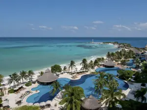 坎昆珊瑚海灘大美洲嘉年華飯店 - 全包式