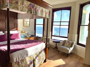 No: 1 the Esplanade Guest Accommodation.