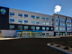 Tru by Hilton Alcoa Knoxville Airport