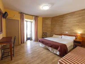 Hostal Restaurante Puerta del Alcázar
