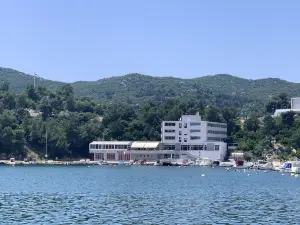 Hotel Tolero