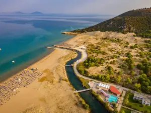 Kalogria Beach Apartments