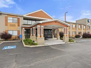 Best Western Plus Oakbrook Inn