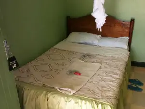 Joskaki Hotel