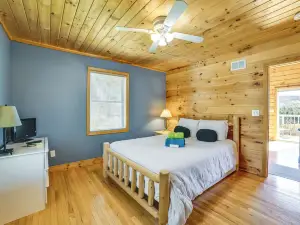 Family Friendly! Secluded Worcester Haven w/ Deck
