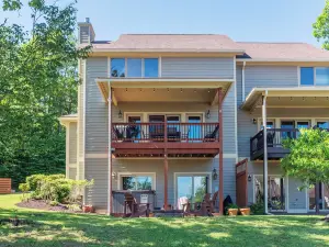 Gulfway Hideaway by Taylor Made Deep Creek