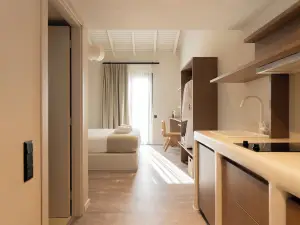 Ichos Boutique Apartments