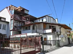 Blue Lake Hostel