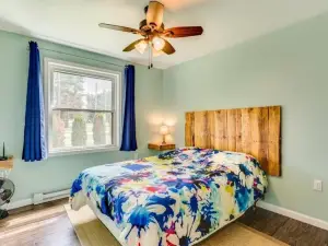 Private Beach Lakehouse