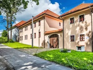 Slunečná