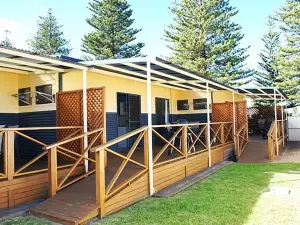 Driftwood Apartments