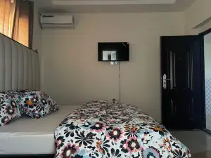 Apartment - Sleeps 4 - Parking - Wi-fi