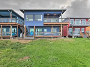 Sanderling Sea Cottages, Unit 7 w/ Beach Access!