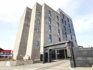 Yesan Jaja Hotel
