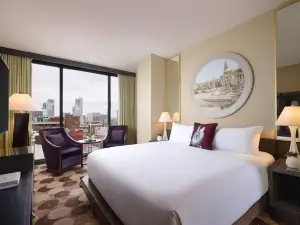 The Royal Sonesta Chicago River North