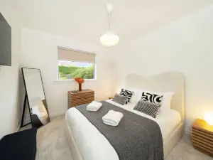 Taigh Tatha - stylish 3 bed home
