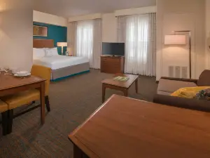 尚迪利杜勒斯南部Residence Inn 酒店
