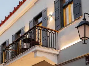 Archo Nafplio Suites & Rooms