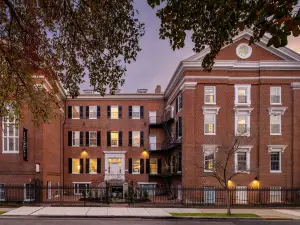 弗雷德裡克探訪禮遇精選飯店