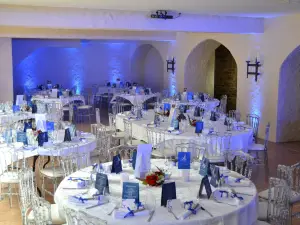 城堡佩費爾飯店