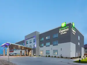 Holiday Inn Express & Suites FIRESTONE - LONGMONT by IHG
