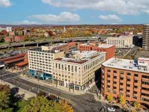 The Capitol Hotel