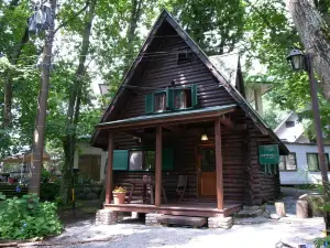 ฮาคุบะ โมมิโนกิ โฮเทล