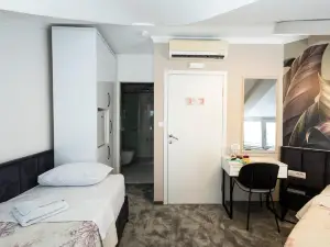 Garni Hotel Lotos