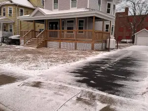 Cozy Home in Holyoke with 3 Bedrooms