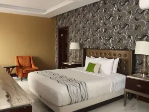 Hotel Grand One Plaza