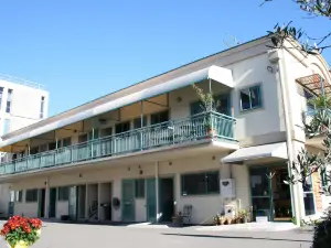 Astray Motel