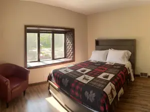 Country Cottage Finger Lakes Region Destination Getaway
