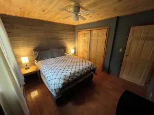 Secluded Chalet in the Northern Catskills with FIBER Internet and EV hookup