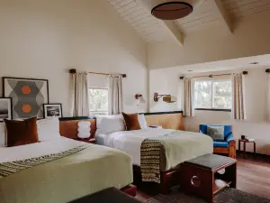 Lodge at Marconi