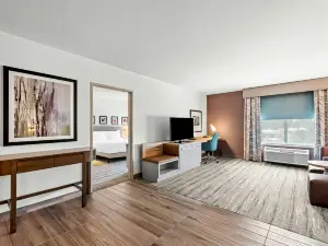 西雅圖北埃弗裡特希爾頓花園飯店