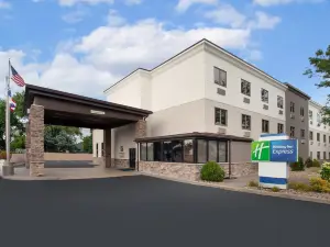 Holiday Inn Express CLEVELAND AIRPORT - BROOK PARK by IHG