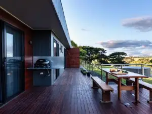Wamoon Retreat - Luxe House