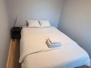 Near Bergen City, Apartment 7 Min from the Airport, Free Parking