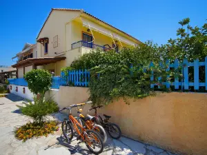 Kalypso Studios & Apartments