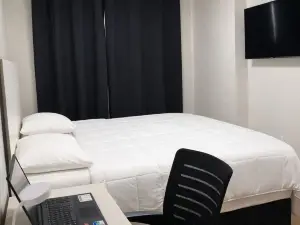 ミラフローレス オテイス