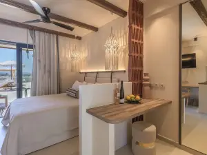 Zefyria Luxury Suites