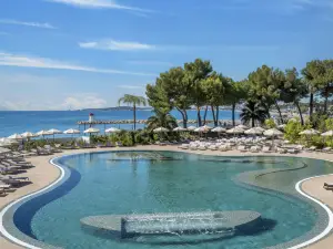 Marina Baie des Anges Hotel, Curio Collection by Hilton