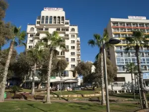 Residence Beach Hotel