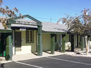 El Portal Motel