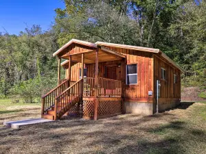 Silver Creek Cabin w/ Hiking < 1 Mi to Town!