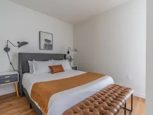1BR | Gym, Views | Bellevue | Sophari Parkside K