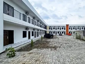 Urbanview Syariah Cahaya Guest House
